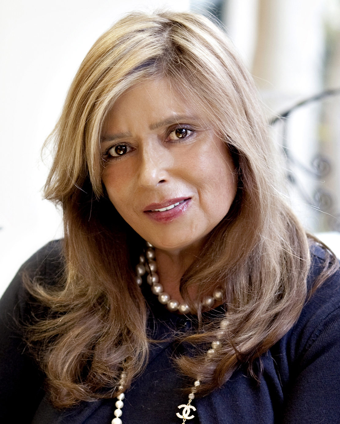 Magazine in Empire Designwear