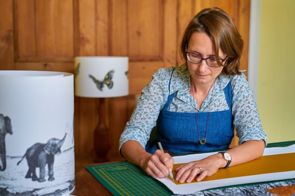 Elizabeth working
